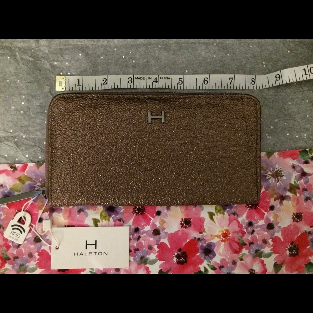 ‘Halston’ Madeline zip around wallet blush crinkle